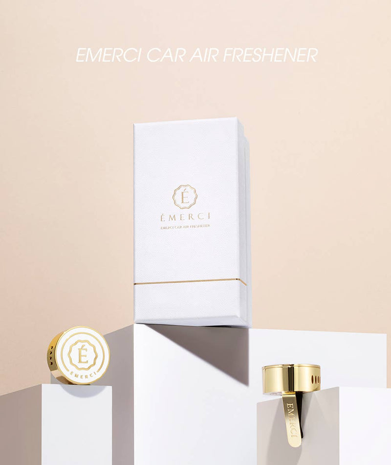 Émerci White Luxury Car Vent Clip On Air Freshener Gift Set: Fresh Mint / White