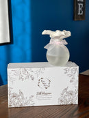 Lily Ceramic Flower Diffuser Gift Set - Silk Blossom