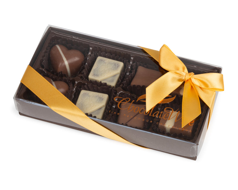 8 Piece Assorted Truffle Clear Gift Box