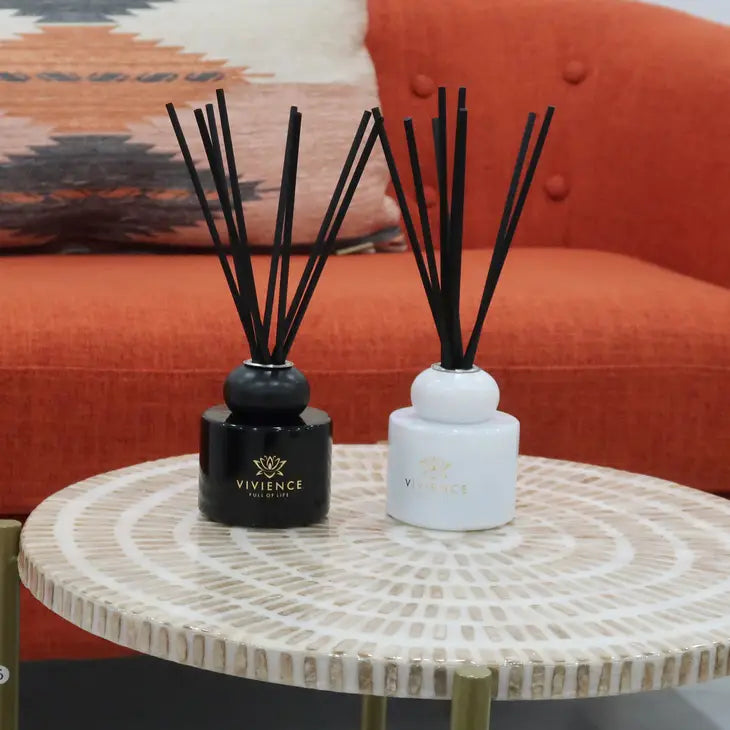 Set of 2 Diffusers - Black, White