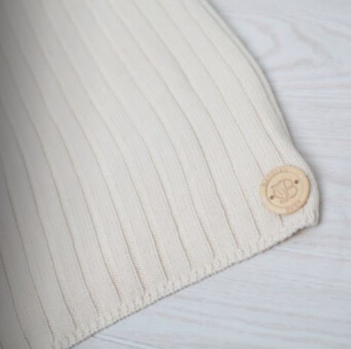 Classic Ribbed Knit Blanket- Natural